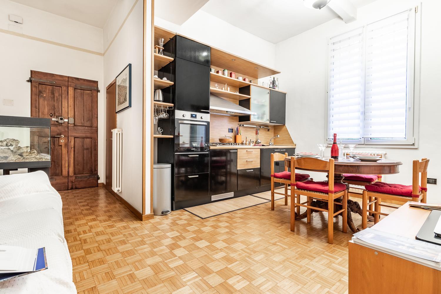 Spacious Apt With Kitchenette, Near Piazza Maggiore โบโลญญา ภายนอก รูปภาพ